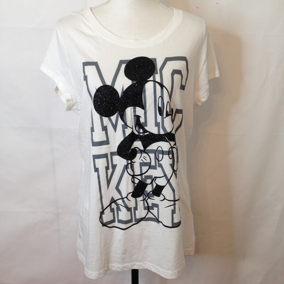Disney Tops - Walt Disney Women’s Black White Graphic Tee-Shirt